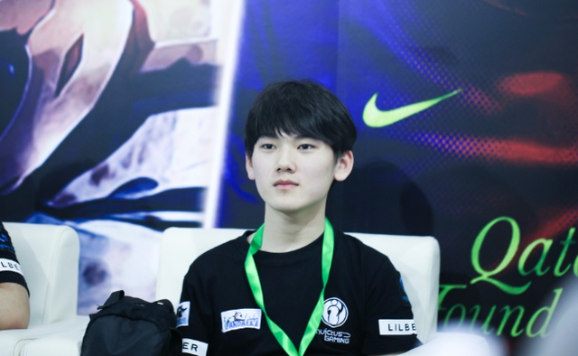 【赛后战报】不斩无名辈！LGD爆冷2：1击败BLG收官定组赛